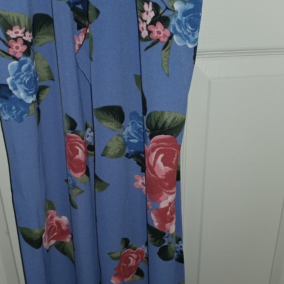 Charlotte Russe floral xs jumpsuit - Picture 3 of 4